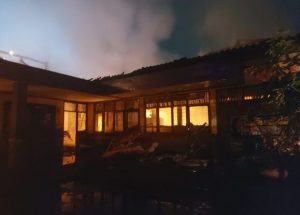 Kebakaran Hanguskan Kantor Desa Bitung Jaya, Kec Cikupa