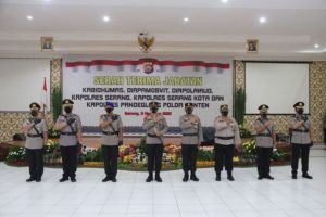 Kapolda Banten Lantik Pejabat Utama dan Beberapa Kapolres