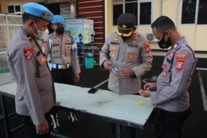 Cegah Penyalahgunaan Senpi, Sipropam Polres Lebak Polda Banten Cek Senpi Personil