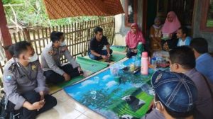 Sebagai Bentuk Empati dan Kepedulian, Kapolsek Malingping Kunjungi Rumah duka TKI yang Meninggal di Malaysia