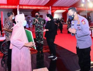 Tinjau Vaksinasi Massal Akabri 96, Kapolri: Terus Bekerja Keras Tanggulangi Covid-19