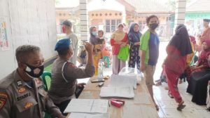 Gebyar Vaksinasi Massal Covid-19 Polsek Muncang Digelar di Desa Ciminyak