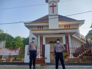 Antisipasi Gangguan Kamtibmas, Sat Samapta Polres Lebak Polda Banten lakukan Patroli dan Pam Gereja