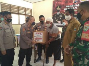 Dukung Vaksinasi Nasional, Polsek Bayah Polres Lebak Adakan Vaksinasi di SMPN 2 Bayah