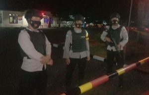 Anggota Polsek Malingping Polres Lebak Laksanakan Sispam Mako