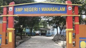 SMPN 1 Wanasalam Mulai Laksanakan PTM Terbatas Dengan Patuhi Prokes Covid-19