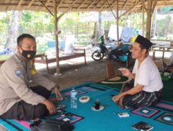 Jaga Kondusifitas, Bhabinkamtibmas  Polsek Wanasalam Polres Lebak Silahturahmi dengan Tokoh Agama