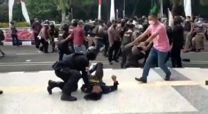 Kapolres Tangerang : Kami Akan Tindak Tegas Polisi Banting Mahasiswa