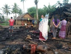 Akibat Konsleting Listrik Dua Rumah Ludes Terbakar di Cikiruhwetan Kec Cikeusik