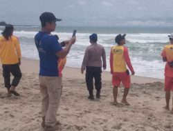 Upaya Ditpolairud Polda Banten Temukan Korban Tenggelam di Pantai Ciantir Sawarna