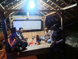 Bhabinkamtibmas Polsek Malingping Polres Lebak Melaksanakan Kegiatan Sambang Serta Mengecek Pos Kamling
