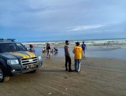 Pastikan Pengunjung Wisata Taat Prokes, Polsek Malingping Polres Lebak Patroli
