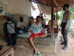 Door to door, Bhabinkamtibmas Polsek Malingping Polres Lebak edukasi prokes