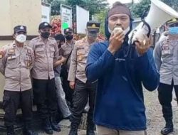 Viral Joget Sambil Sawer Biduan Berseragam PGRI, Aktivis Peleton Pemuda Desak Pengurus PGRI Gelar Audiensi