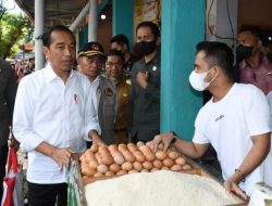 Saat Kunjungi Pasar Kelapa, Jokowi Sebut Harga Pangan di Cilegon Lebih Tinggi dari Daerah Lain