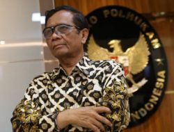 Saat Ditawari Cawapres oleh Petinggi PKS, Ini Jawaban Mahfud MD…