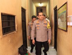 Pastikan Semua Aman, Kapolres Tasik Kota Cek Ruang Tahanan, CCTV dan Kondisi Tahanan