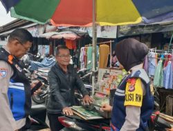 Sat Binmas melaksanakan kegiatan himbauan Kamtibmas di tempat fasilitas umum, obyek wisata Situ Gede kota Tasikmalaya