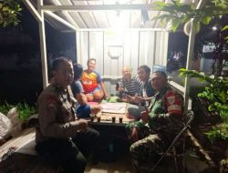 Bhabinkamtibmas dan Babinsa Ajak Masyarakat  Tingkatkan Ronda Malam