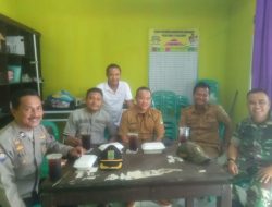 TNI-Polri Sambangi Perum Grand Mutiara di Telukjambe Timur