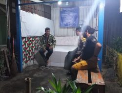 Bhabinkamtibmas Desa Pinayungan Ngawangkong Bareng Warga