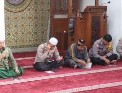 Bina Spiritual Para Anggota Polres Karawang Gelar Binrohtal