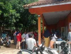 Sinergitas TNI-POLRI Dalam Rangka Harkamtibmas Monitoring Kegiatan Sunatan Massal di Karangsinom Cikampek