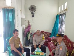 Kapolsek Ciampel Laksanakan Sambang Dialogis ke Kantor Desa Kutamekar