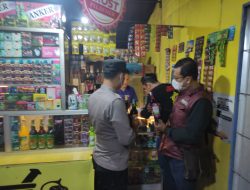 Unit Reskrim Polsek Telukjambe Timur Tekan Peredaran Miras