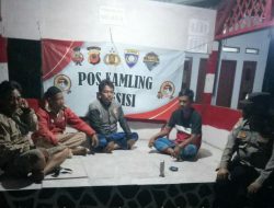 Bhabinkamtibmas Polsek Pakisjaya cek Poskamling Desa Tanjungbungin Sambil memberikan himbauan Kamtibmas