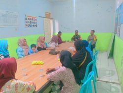 Bhabinkamtibmas Polsek Cisayong Polres Tasik Kota Polda Jabar, Sambangi Kelompok Wanita Tani di Desa Cisayong