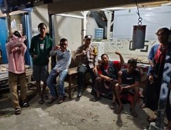 Pak Bhabin Patroli Dialogis Sambang Pos Kamling, jangan Ragu Untuk Menghubungi Polisi Jika Urgent