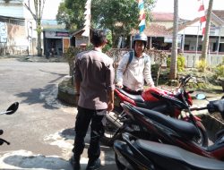 Pantau Situasi Kamtibmas, Polsek Pagerageung Polres Tasik Kota Sambang Warga
