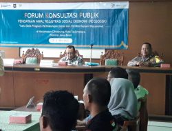 Sinergitas Babinsa Bhabinkamtibmmas Polsek Cihideung, Hadiri Forum Konsultasi Publik Pendataan Awal Registrasi Sosial Ekonomi di Kelurahan Cilembang