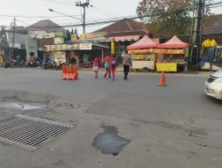 Strong Point Pagi Polsek Mangkubumi Polres Tasik Kota Polda Jabar, Pengaturan Arus Lalu Lintas dan Seberangkan Anak Sekolah