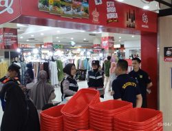 Sat Binmas Polres Tasik Kota Polda Jabar, melaksanakan kegiatan sambang ke pusat perbelanjaan