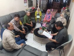 Bhabinkamtibmas Polsek Cihideung Polres Tasik Kota Polda Jabar, Sosialisasikan Program Bebeja Ka Polres di Kelurahan Tuguraja
