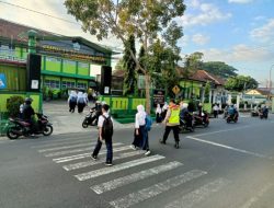 Polsek Kawalu Polres Tasik Kota Polda Jabar Melaksanakan Strong Point Pagi