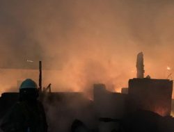 15 Rumah Hangus Terbakar di Sukabumi Utara Kebon Jeruk Jakarta Barat