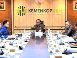 Dalam Penyaluran Pupuk Bersubsidi, Pemerintah akan Ubah Gapoktan di Seluruh Indonesia Menjadi Koperasi