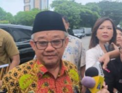 Mendikdasmen Abdul Mu’ti Jelaskan Perbedaan Sistem Zonasi dan Sistem Domisili pada SPMB 2025
