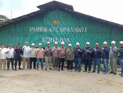 Kunjungan Kerja Komandan Korem 064/Maulana Yusuf ke PTPN IV PKS Kerta Jaya, Santuni 50 Anak Yatim