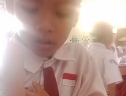 Fakta: Guru yang Tegas dan Kepsek yang Tegas