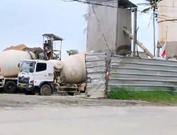 Tidak Berani Tindak Batching Plan Ilegal di Cihara, Bupati Lebak Diminta Copot Kasatpol PP