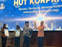 Perintis BPJS Kesehatan, Fachmi Idris, Raih Life Achievement KORPRI Award