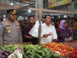 Jelang Nataru, Bupati dan Kapolresta Tangerang Sidak Pasar Gudang Tigaraksa, Pastikan Stok dan Harga Bahan Pokok