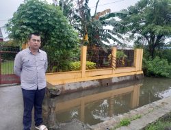 Polsek Kronjo Pantau Debit Air Desa Pasilian