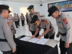 Kapolres Lebak Pimpin Upacara Sertijab Kapolsek Maja