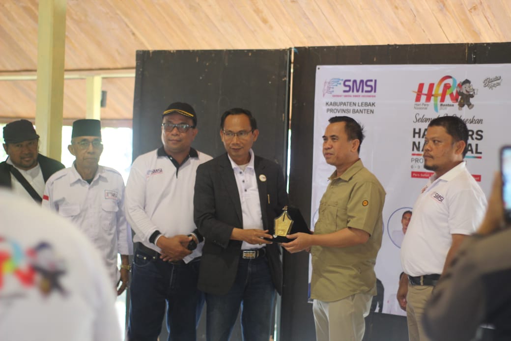 Akp Rinaldi Perkuat Sinergi di Lebak, Sekjen SMSI Pusat dan Kabid Kominfo Matangkan ...