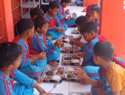 Ratusan Siswa SDN 1 Bintang Resmi Cipanas Menikmati Program MBG Presiden